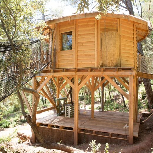 Cabane perchée SPA privatif