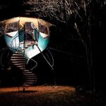 Campalune perchée, design unique et lumineux, parenthèse insolite au cœur de la forêt. Auberge de la Tuilière